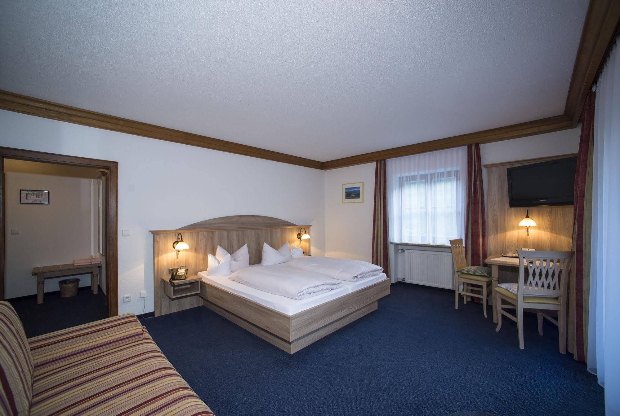 Aktivhotel & Gasthof Schmelz Ihr Urlaubs Hotel In Inzell Mit Wellness Hallenbad, Alpensauna & Dampfbad Eksteriør bilde